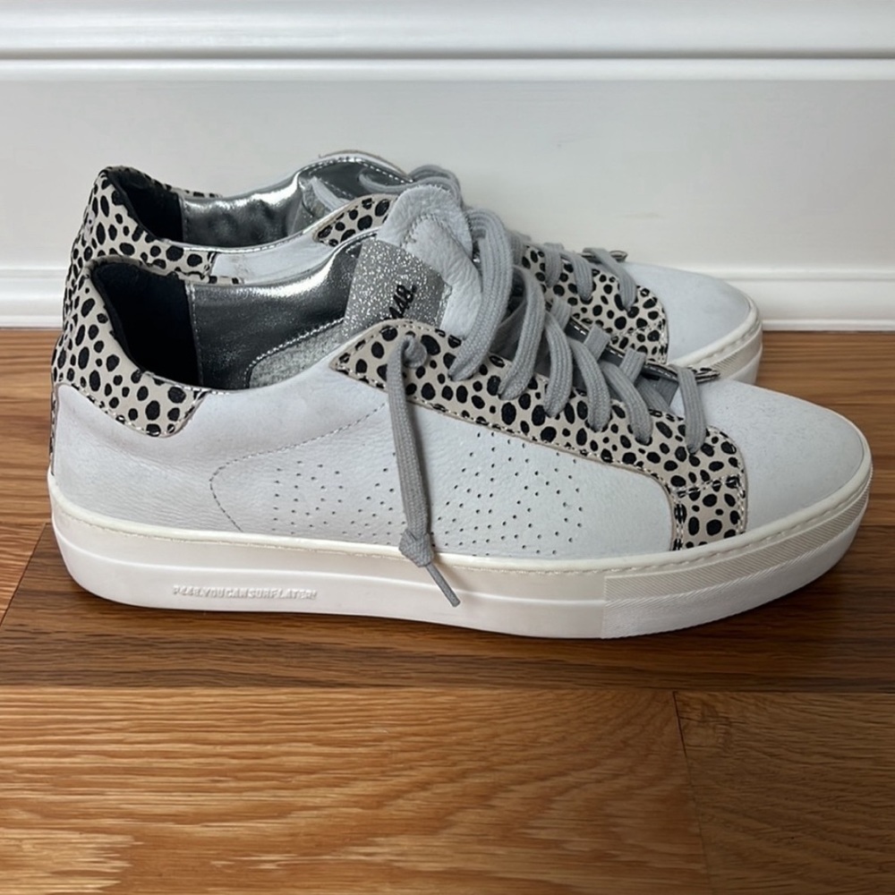 P448 Woman’s Sneakers Excellent Condition